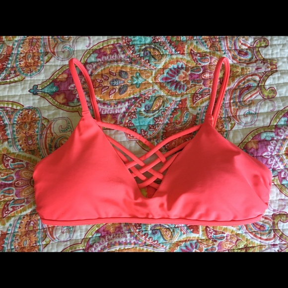 strappy scoop bikini top